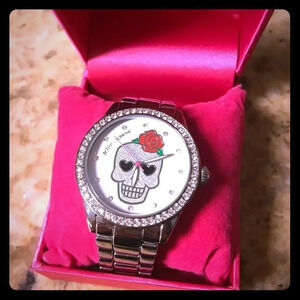 Betsey Johnson skull watch